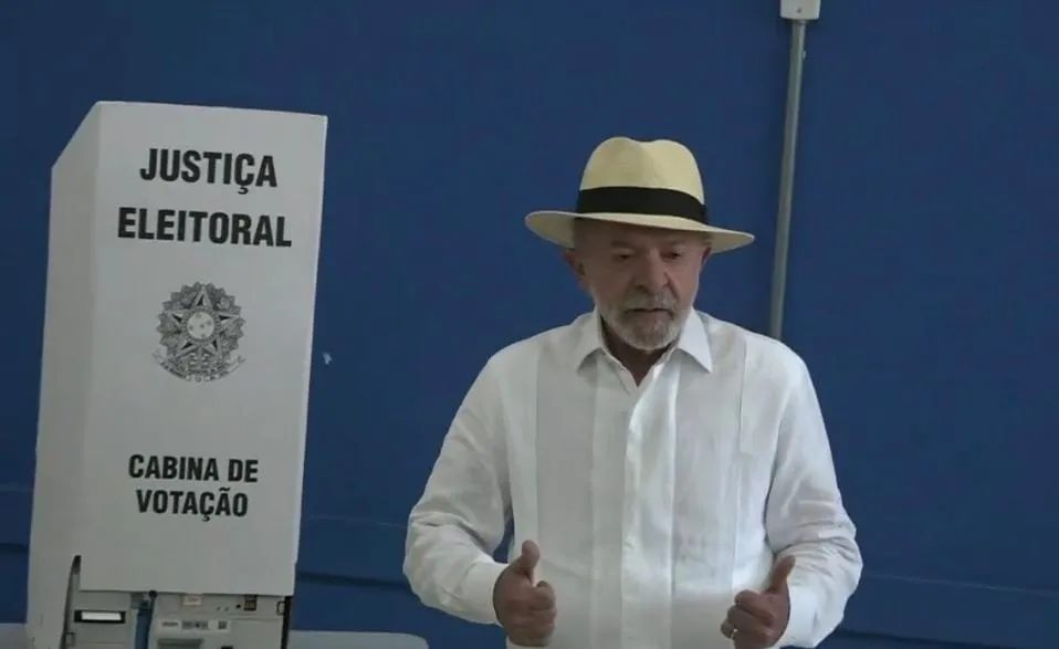 Presidente Lula votando nas eleições de 2026. (Foto: Redes sociais).